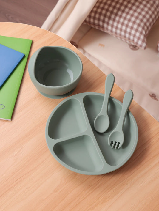 4PCS Baby Silicone Feeding Set